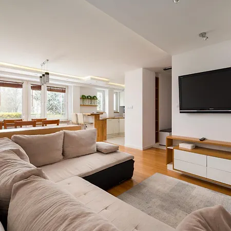 Goclaw Homely By Bookinghost Warsaw